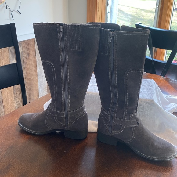 Clark Boots - Picture 6 of 7